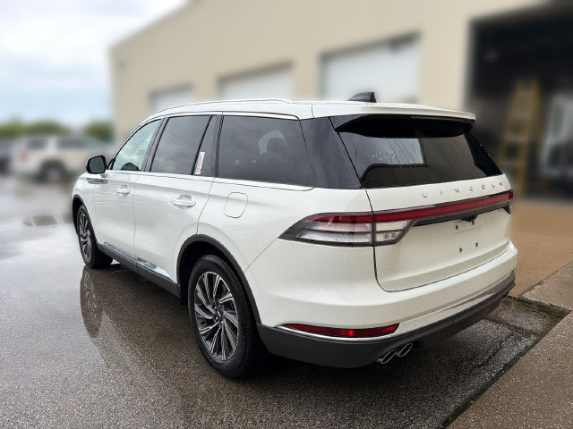 New 2027 Lincoln Aviator AWD image 9