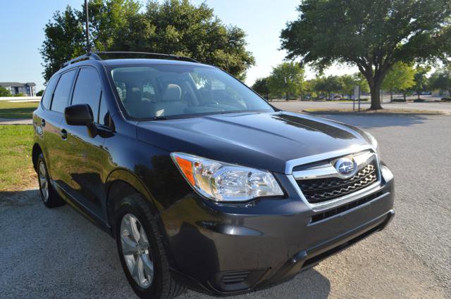 Used 2016 Subaru Forester 2.5i w/ Alloy Wheel Package AWD/4WD image 2