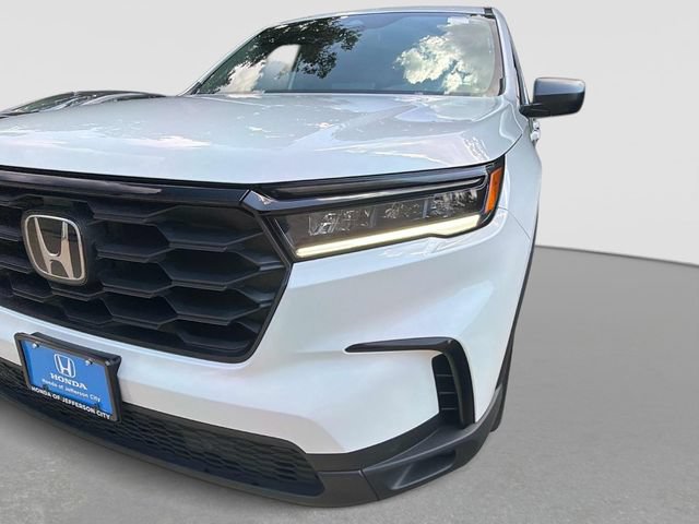 Certified 2025 Honda Pilot Sport image 12