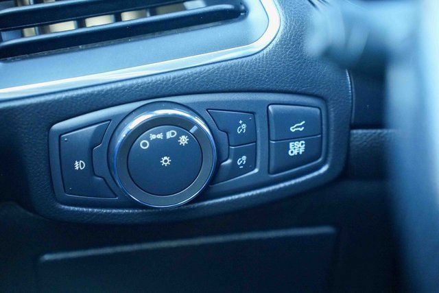 Used 2022 Ford Edge ST image 35
