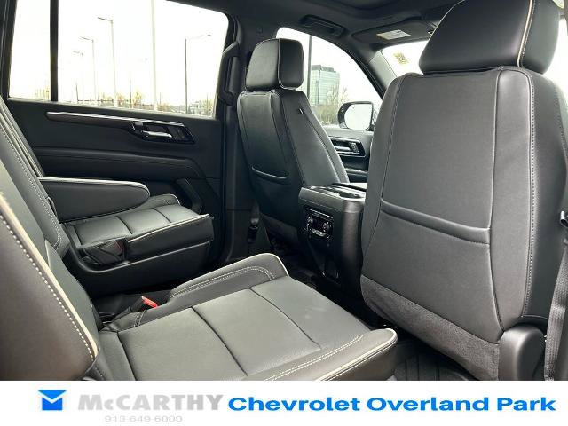 New 2026 Chevrolet Suburban Premier w/ Sun And Tow Package AWD/4WD image 28