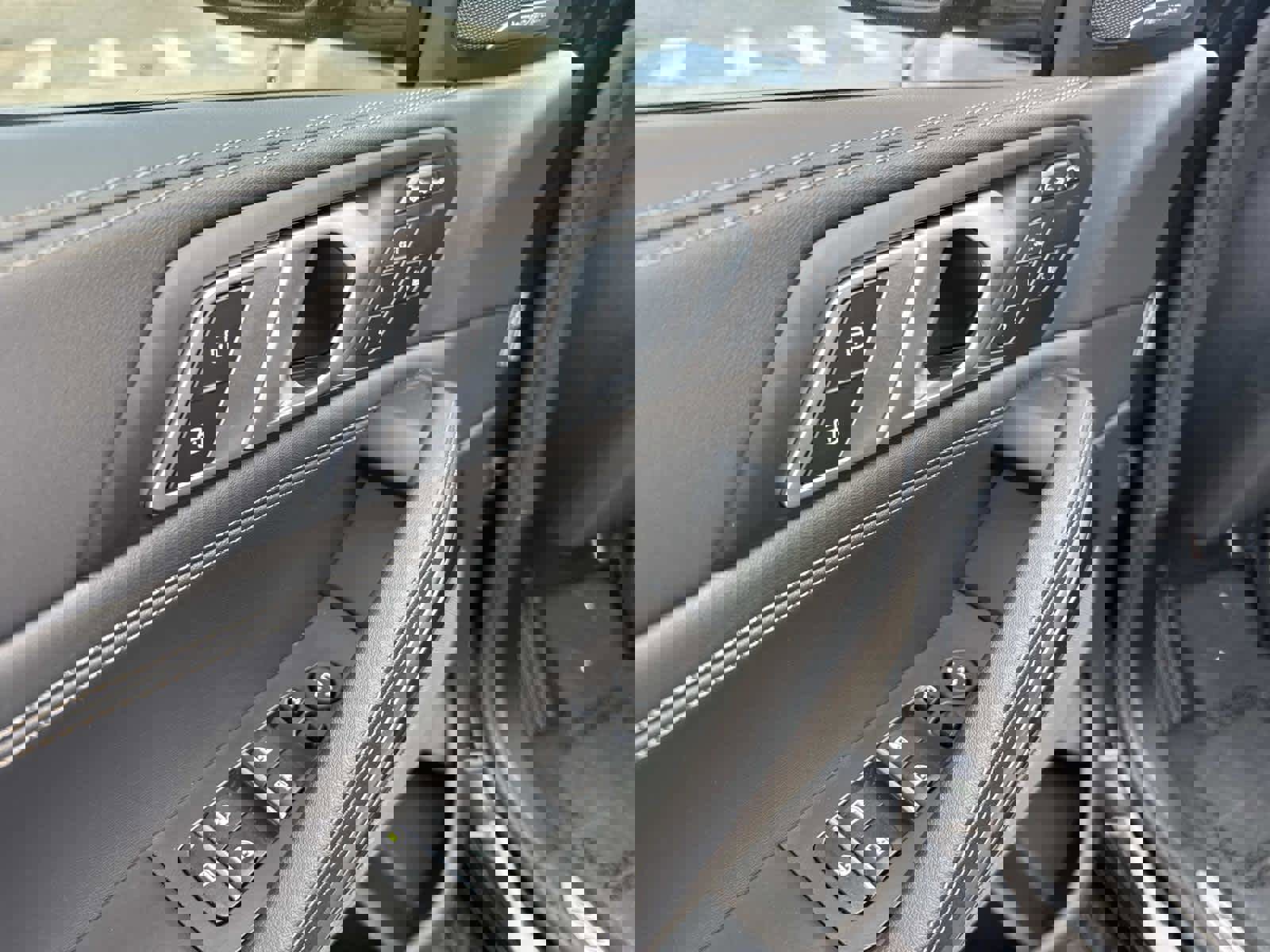 Certified 2025 BMW X6 xDrive40i image 19