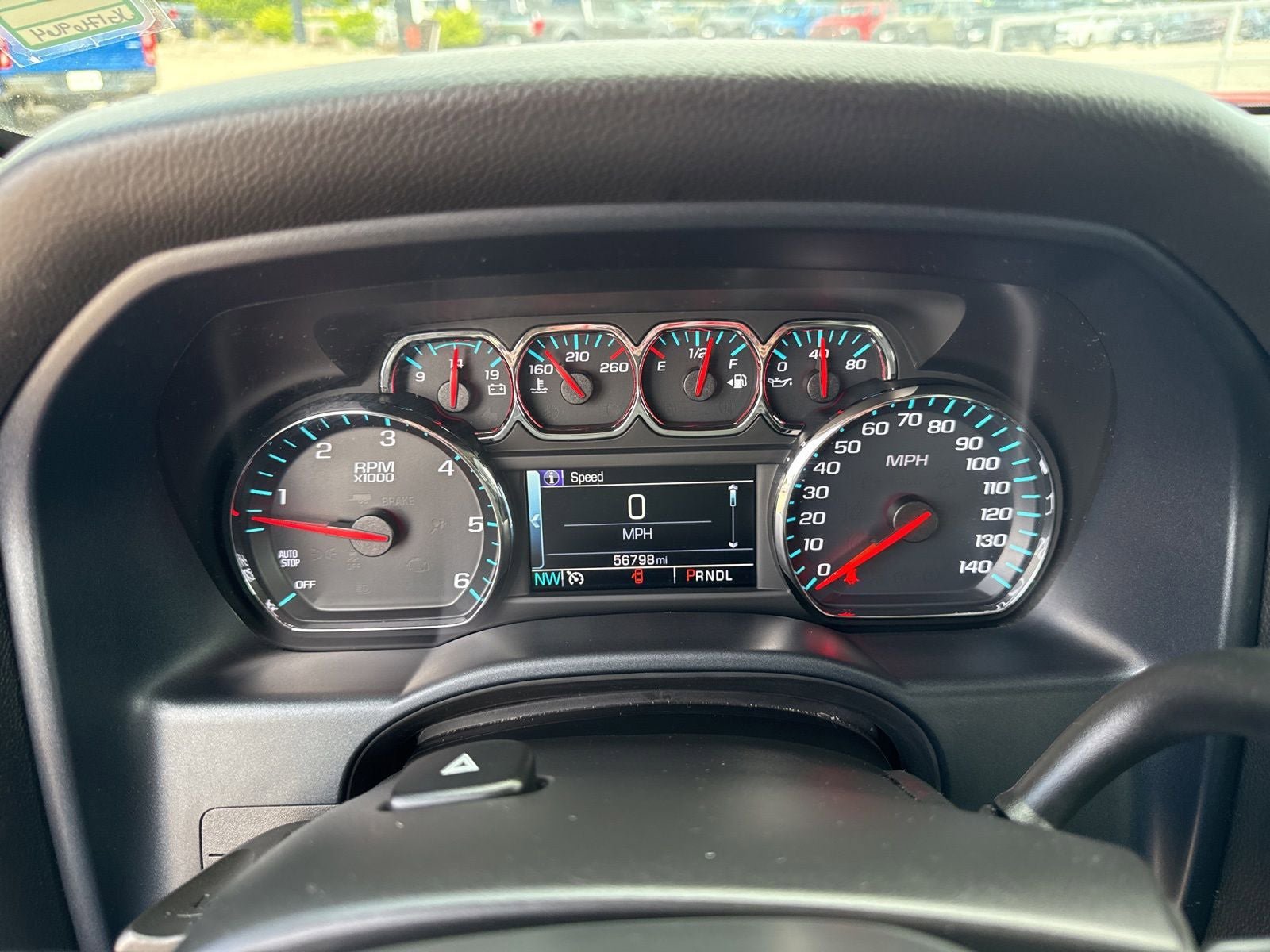 Used 2018 Chevrolet Silverado 1500 LT w/ LT Eassist Package AWD/4WD image 20