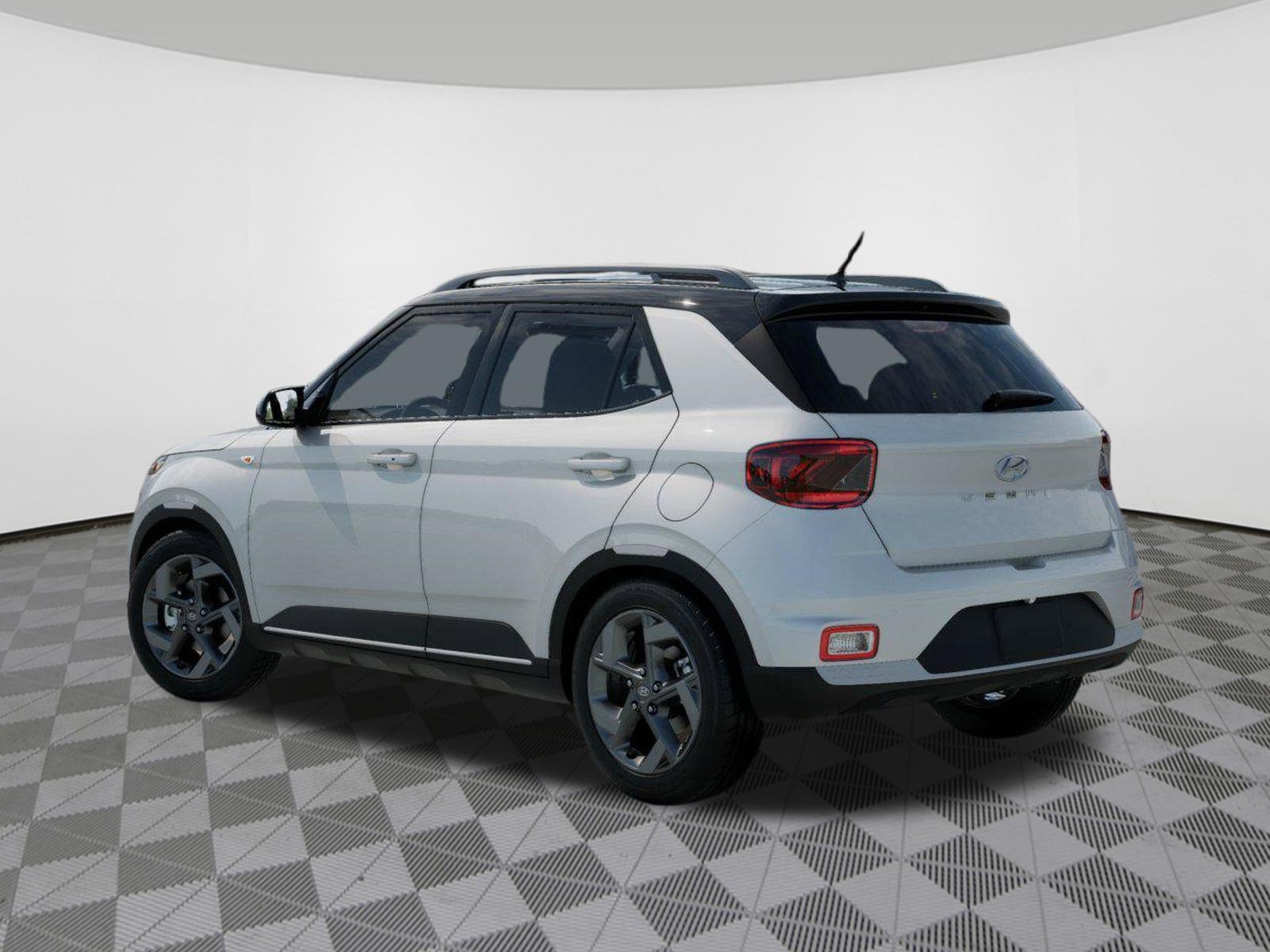New 2026 Hyundai Venue SEL FWD image 5