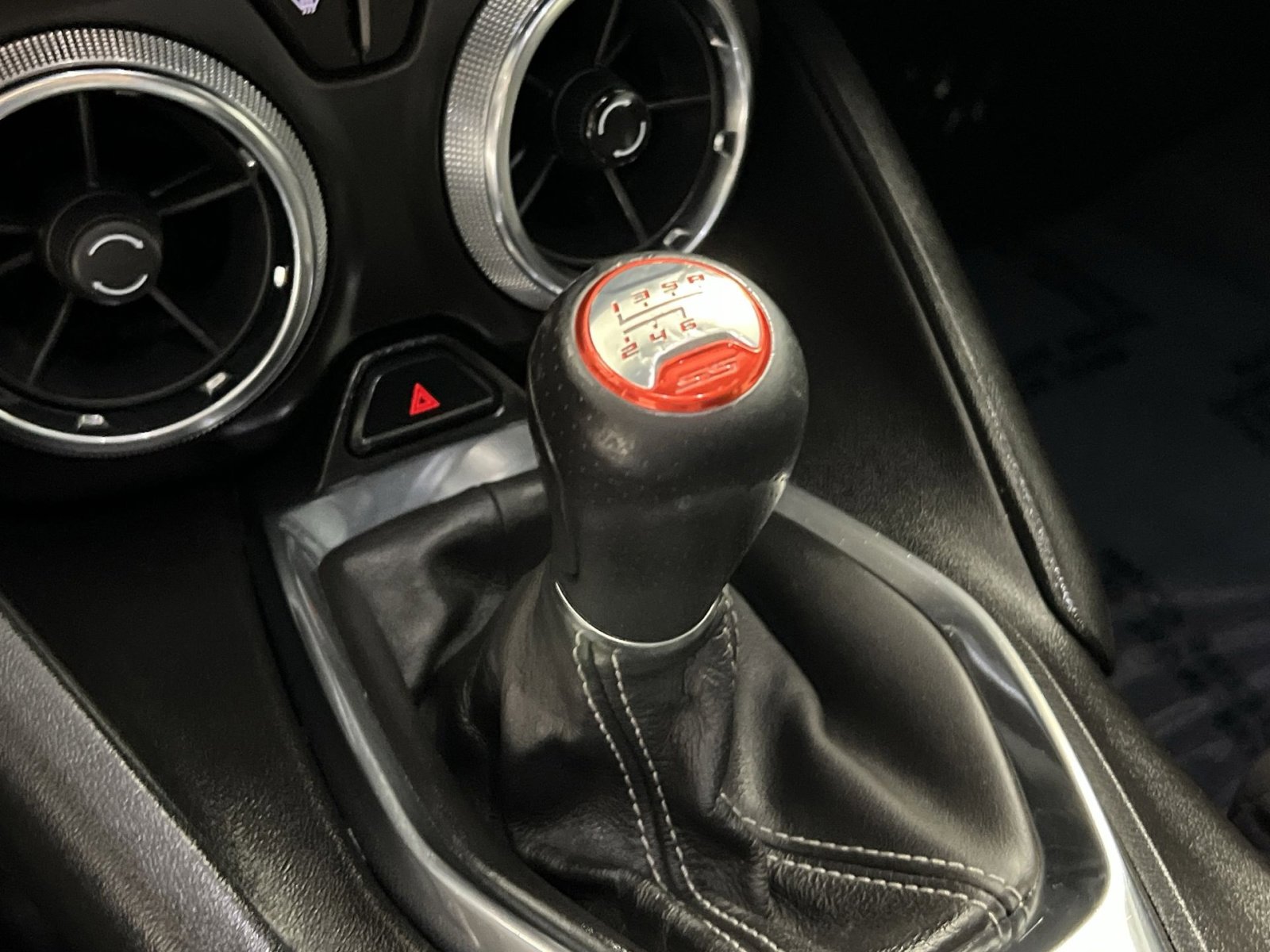 Used 2018 Chevrolet Camaro SS image 22