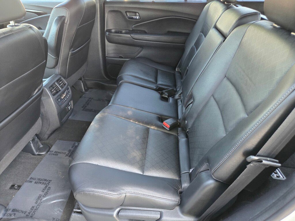 Certified 2019 Honda Passport Touring image 15