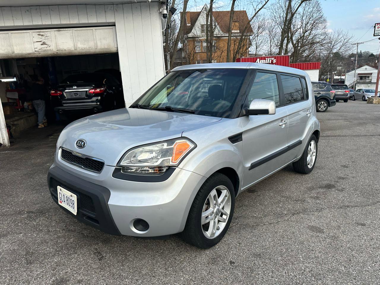 Used 2011 Kia Soul + image 2