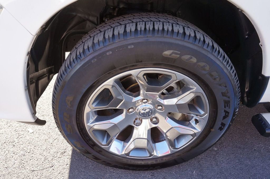 Used 2017 RAM 1500 Limited image 11