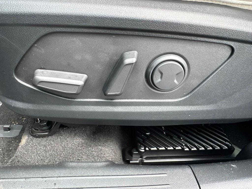 New 2026 Hyundai Tucson Limited AWD/4WD image 10