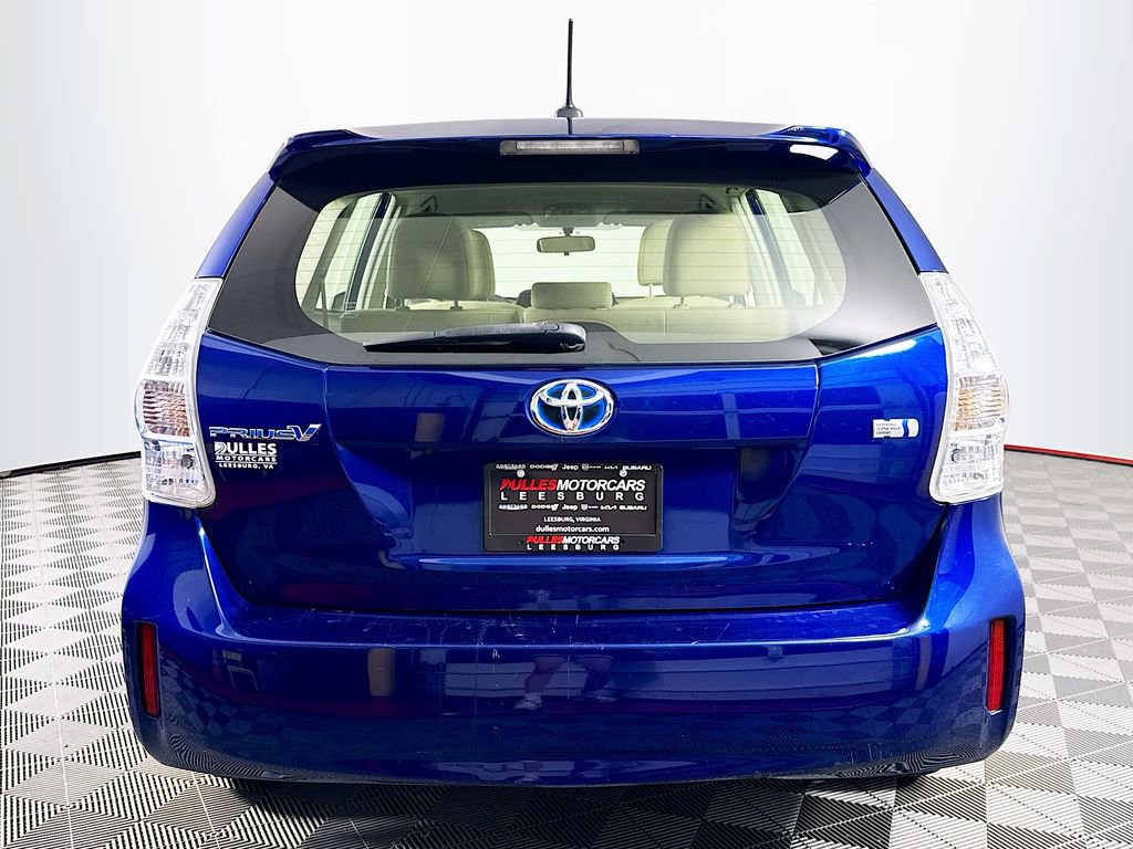 Used 2014 Toyota Prius V Three FWD image 6
