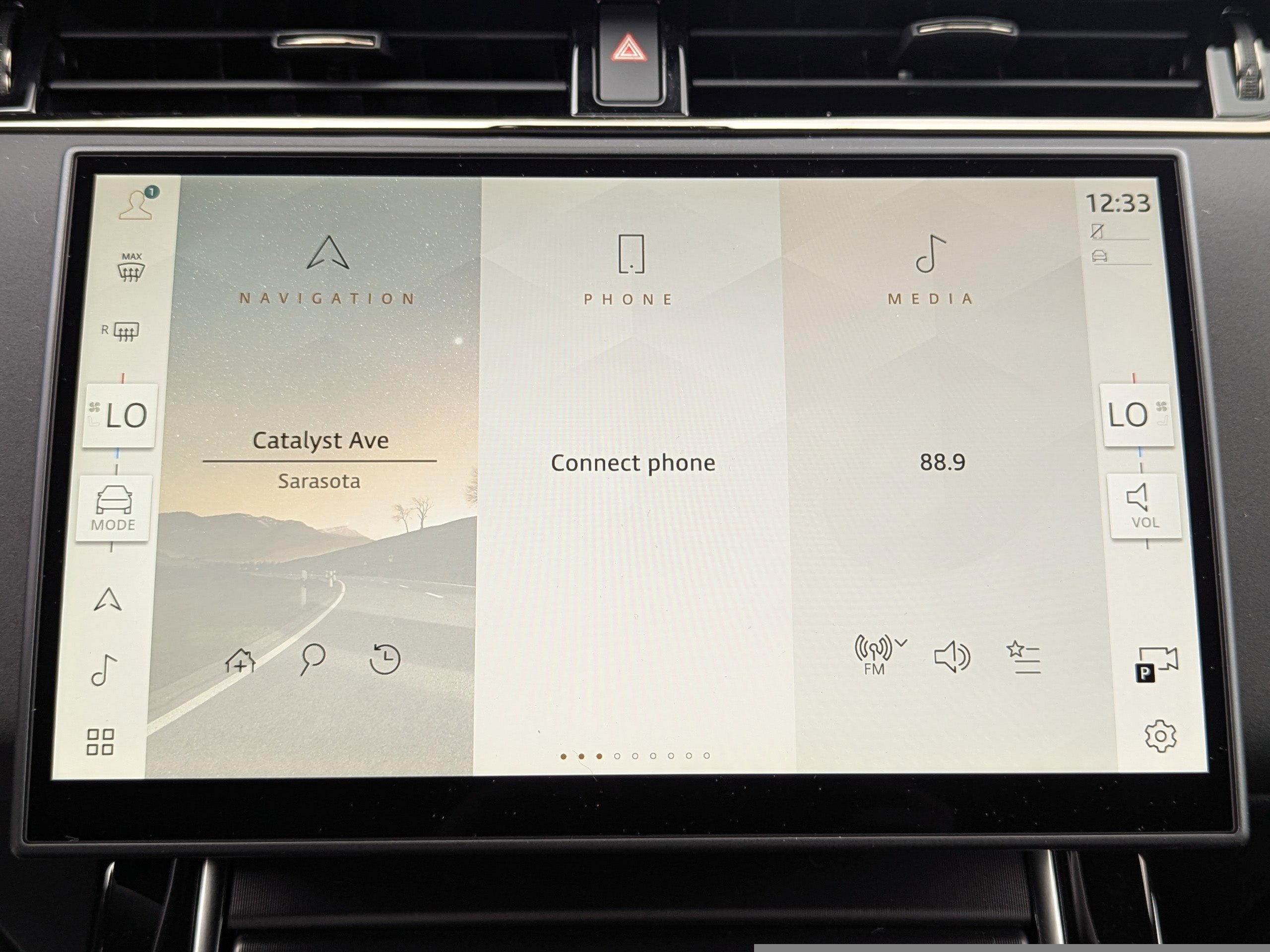 New 2026 Land Rover Range Rover Evoque Dynamic SE image 25