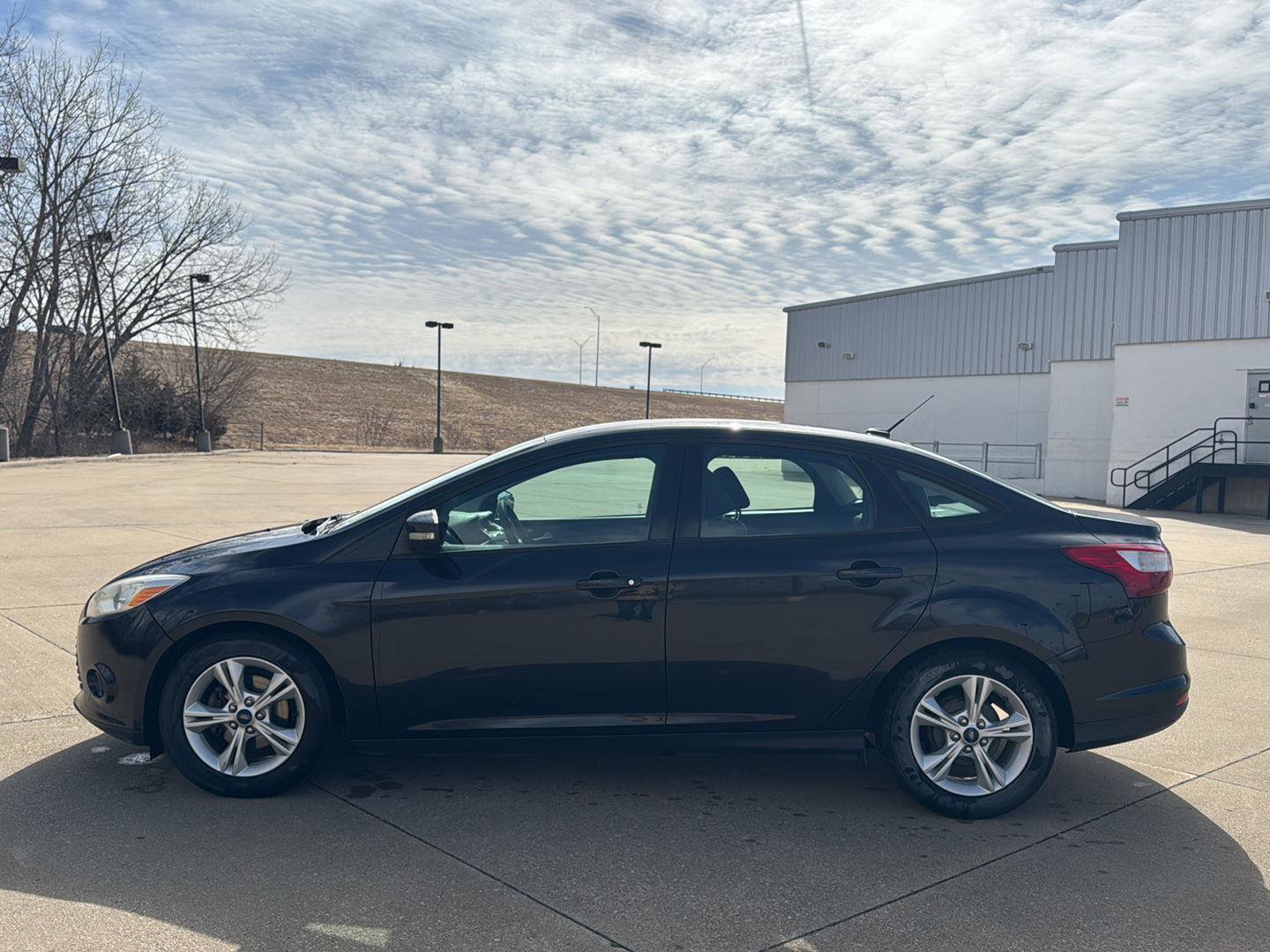 Used 2014 Ford Focus SE image 2