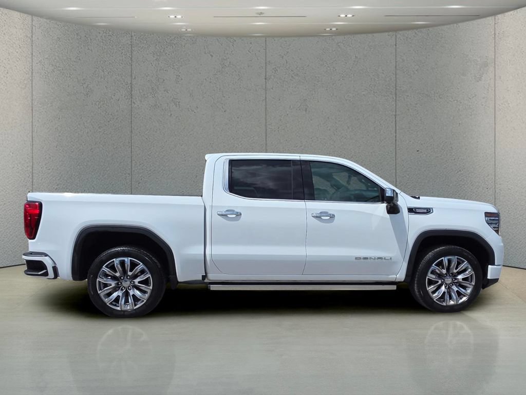 Used 2023 GMC Sierra 1500 Denali w/ Denali Reserve Package RWD image 2
