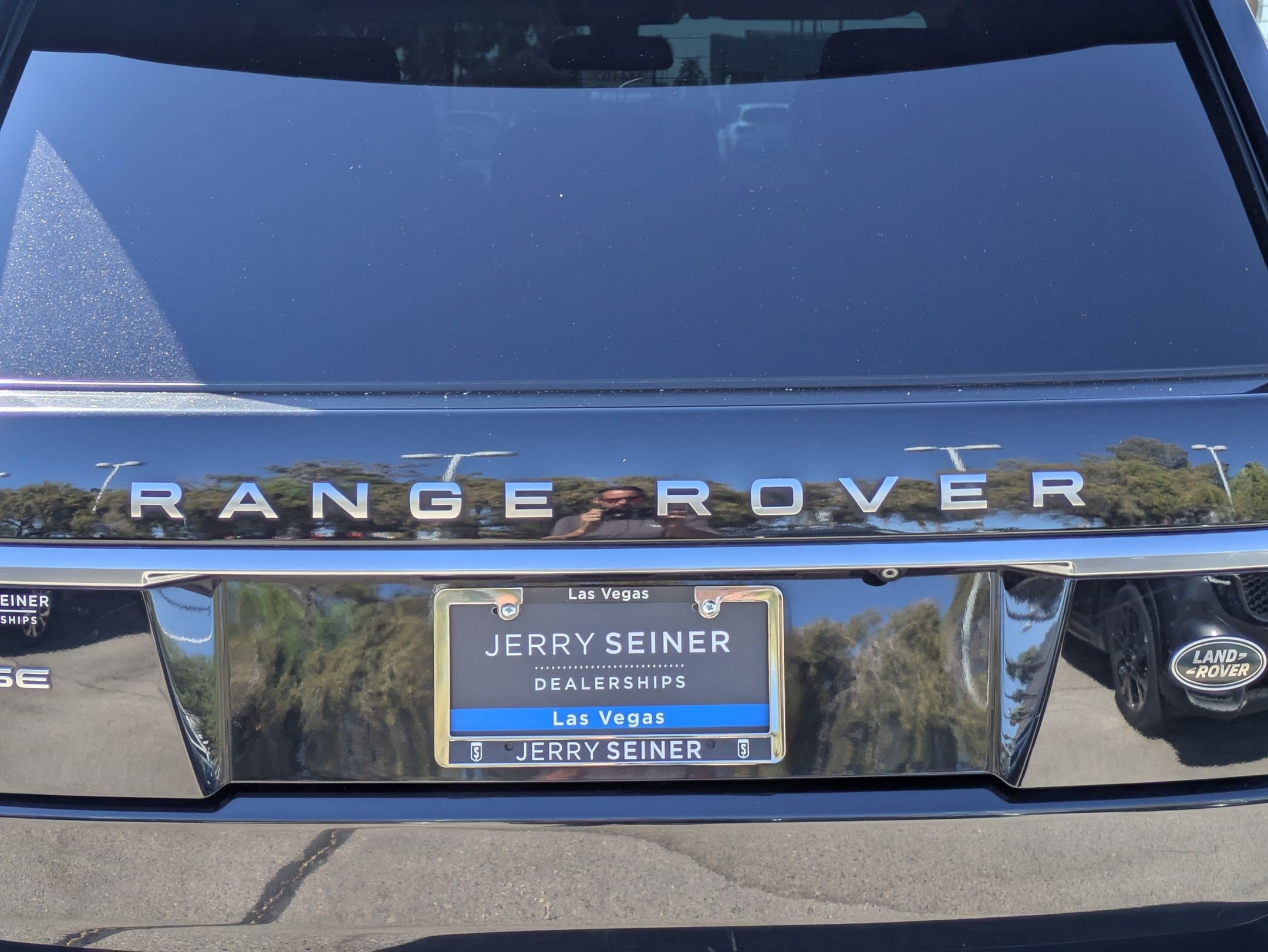 Used 2015 Land Rover Range Rover HSE AWD/4WD image 27