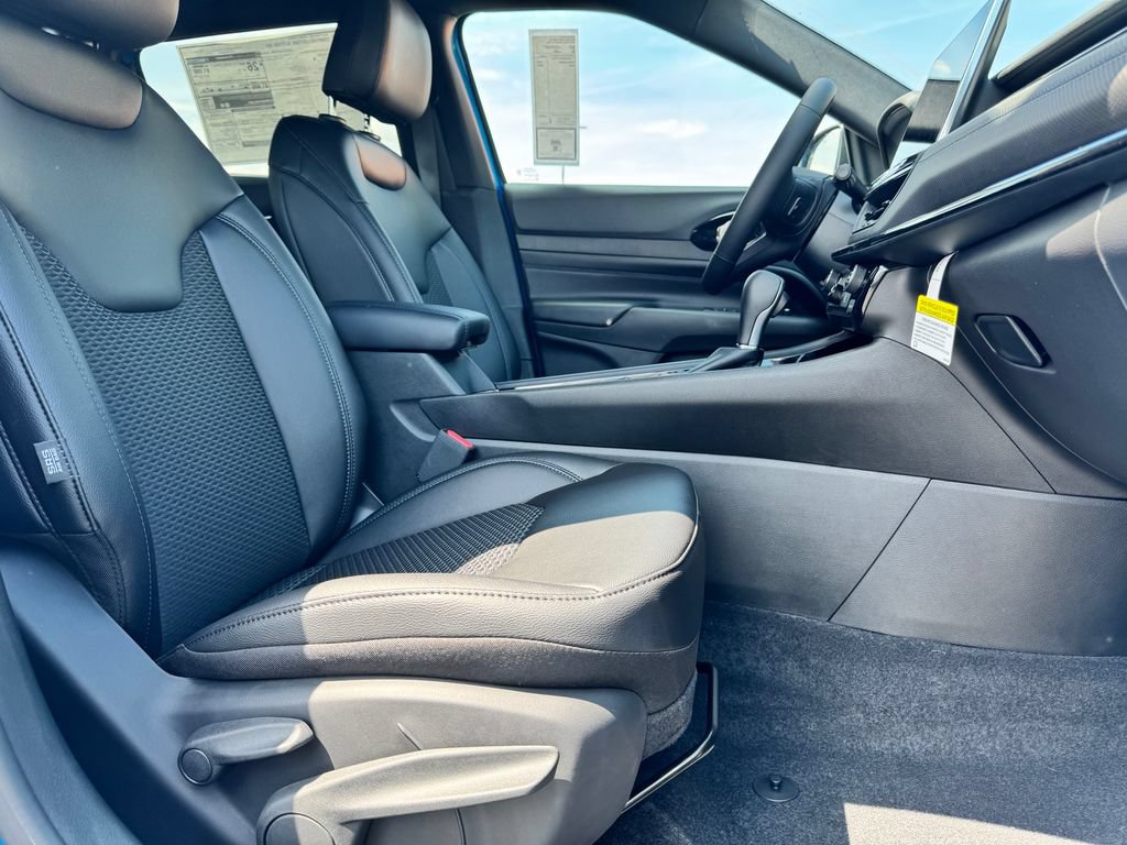 New 2026 Jeep Compass Latitude AWD/4WD image 10