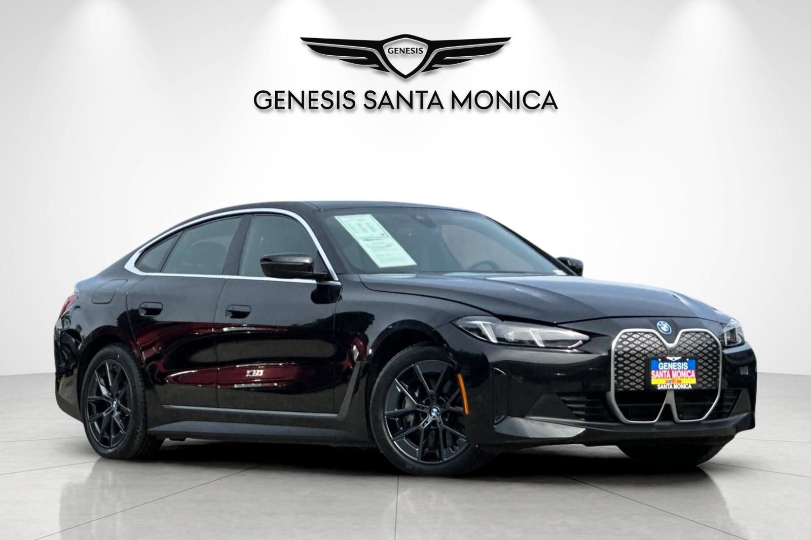 Used 2025 BMW i4 xDrive40i w/ Parking Assistance Package AWD/4WD image 2