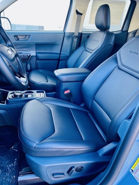 New 2026 Ford Maverick Lariat image 10