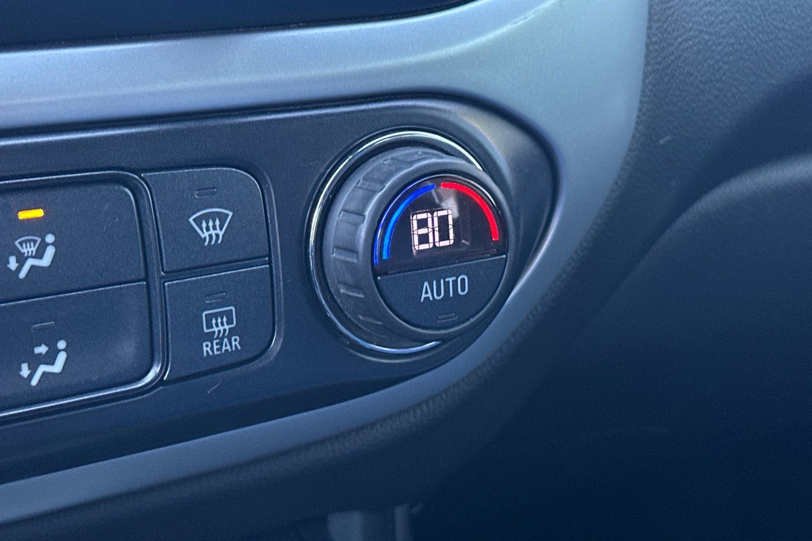 Used 2019 Chevrolet Colorado ZR2 image 28