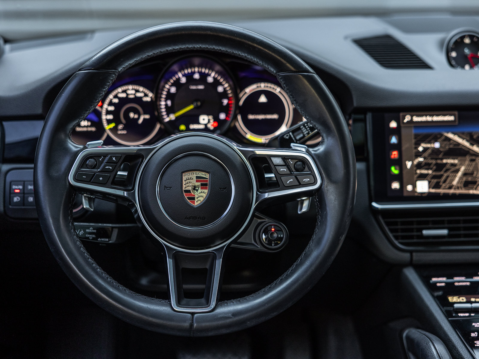 Certified 2023 Porsche Cayenne Platinum Edition AWD/4WD image 14