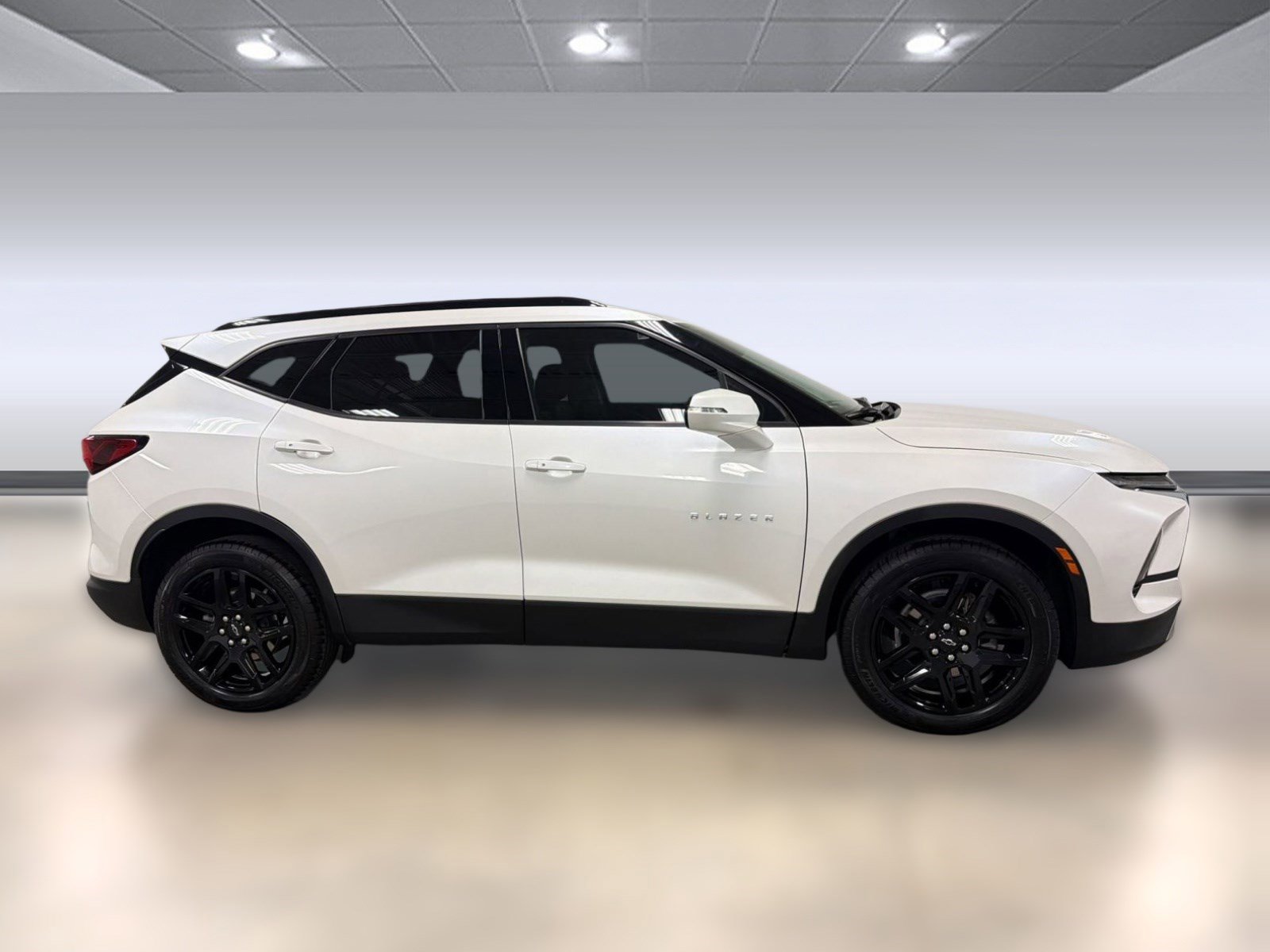 Used 2023 Chevrolet Blazer LT FWD image 7