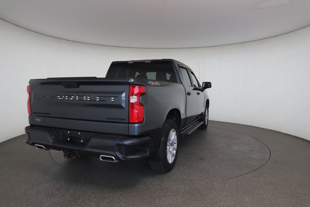 Used 2021 Chevrolet Silverado 1500 Custom w/ LPO, Dark Essentials Package AWD/4WD image 16