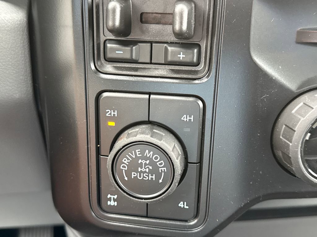 New 2026 Ford F250 XLT w/ Tremor Off-Road Package image 28