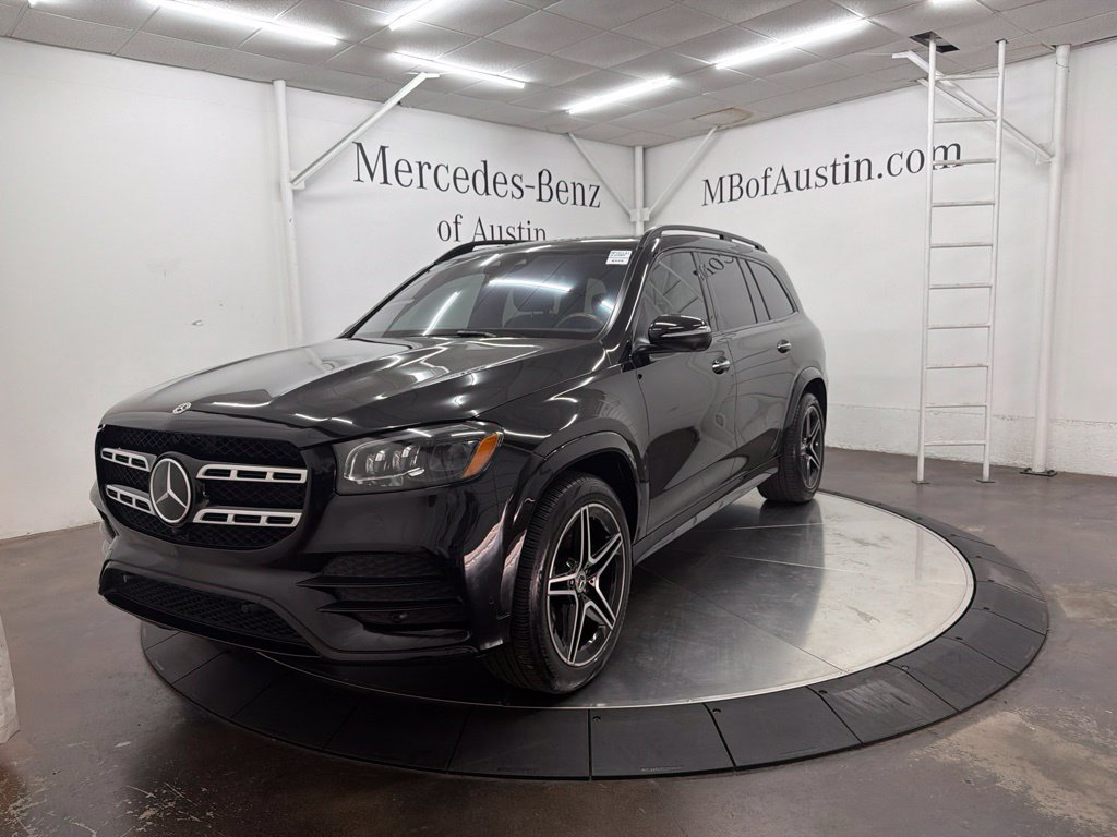 Used 2023 Mercedes-Benz GLS 450 4MATIC image 3
