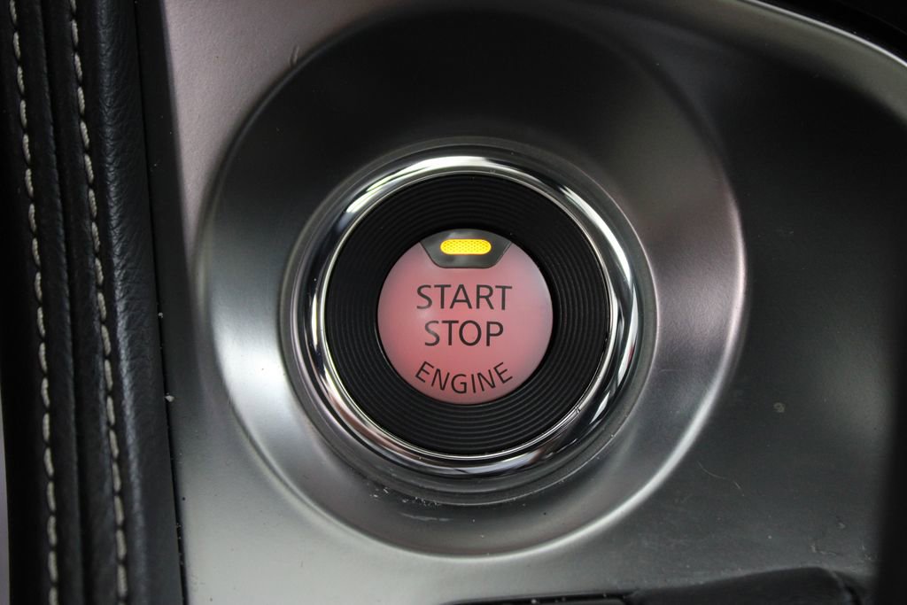 Used 2023 Nissan Maxima Platinum w/ Sport Mat Group FWD image 12