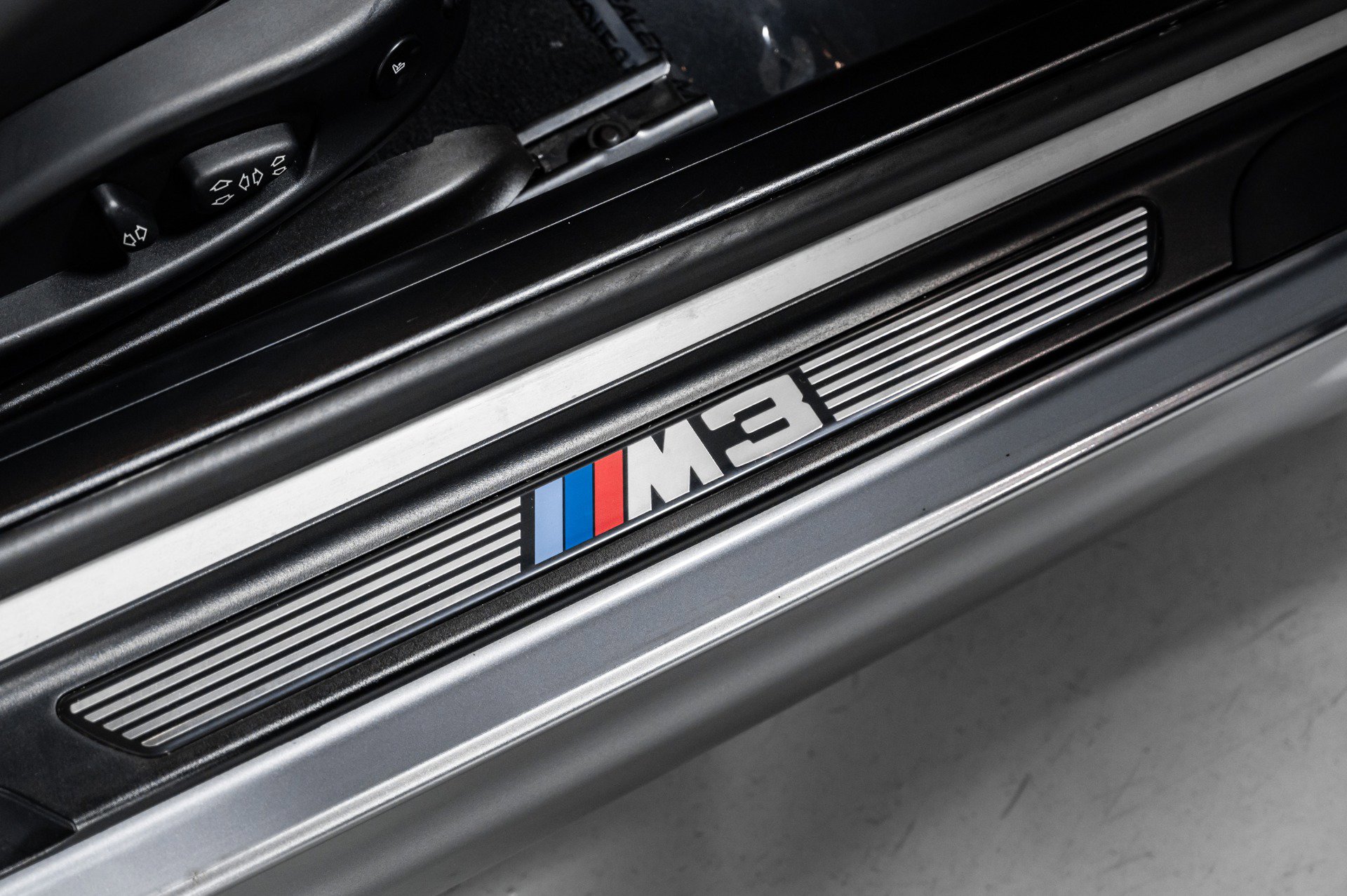 Used 2005 BMW M3 Coupe RWD image 16