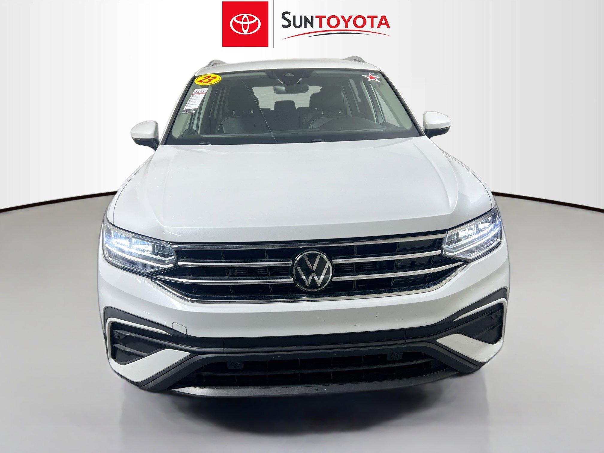 Used 2023 Volkswagen Tiguan SE image 10