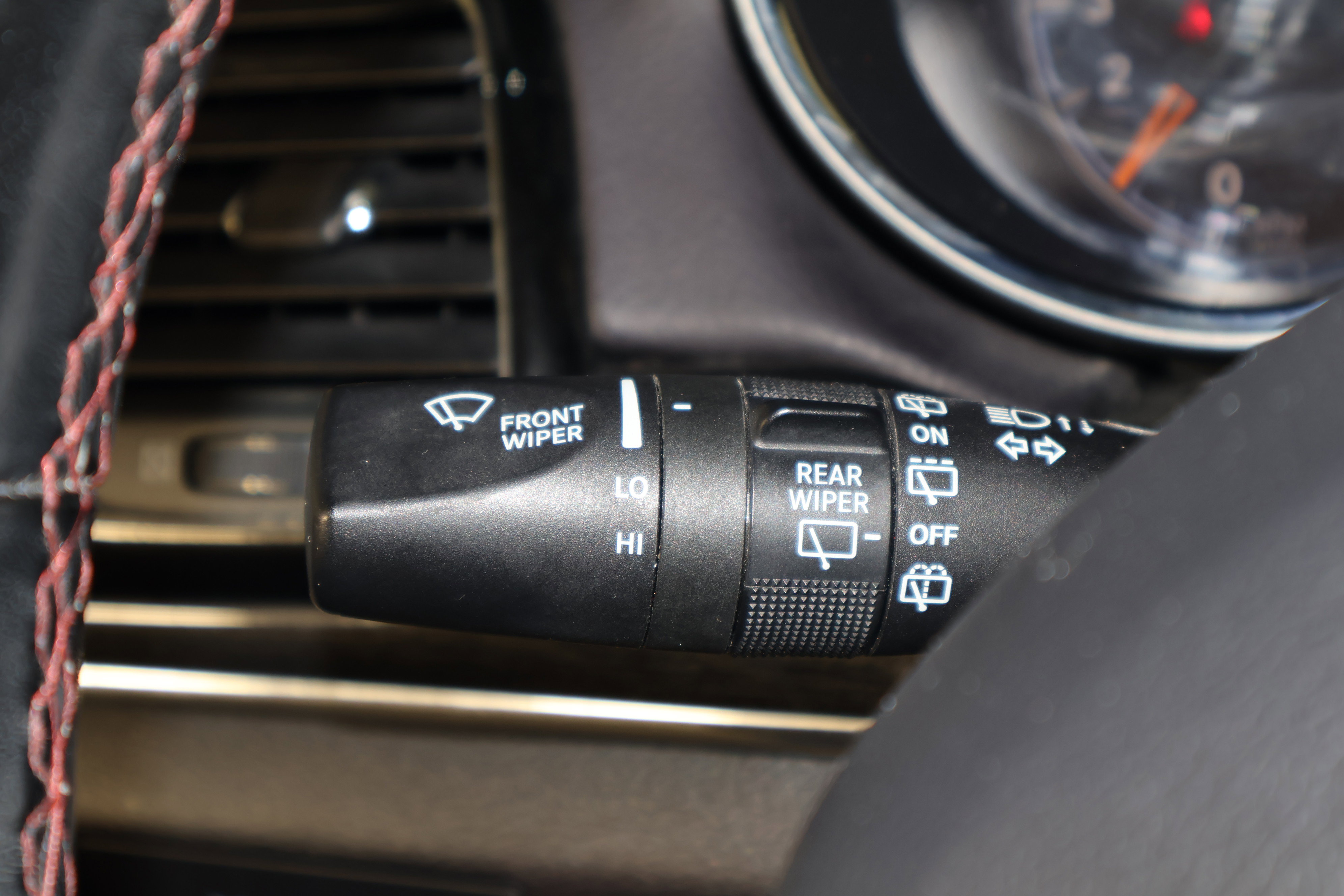 Used 2020 Jeep Grand Cherokee Trailhawk w/ Trailhawk Luxury Group image 24