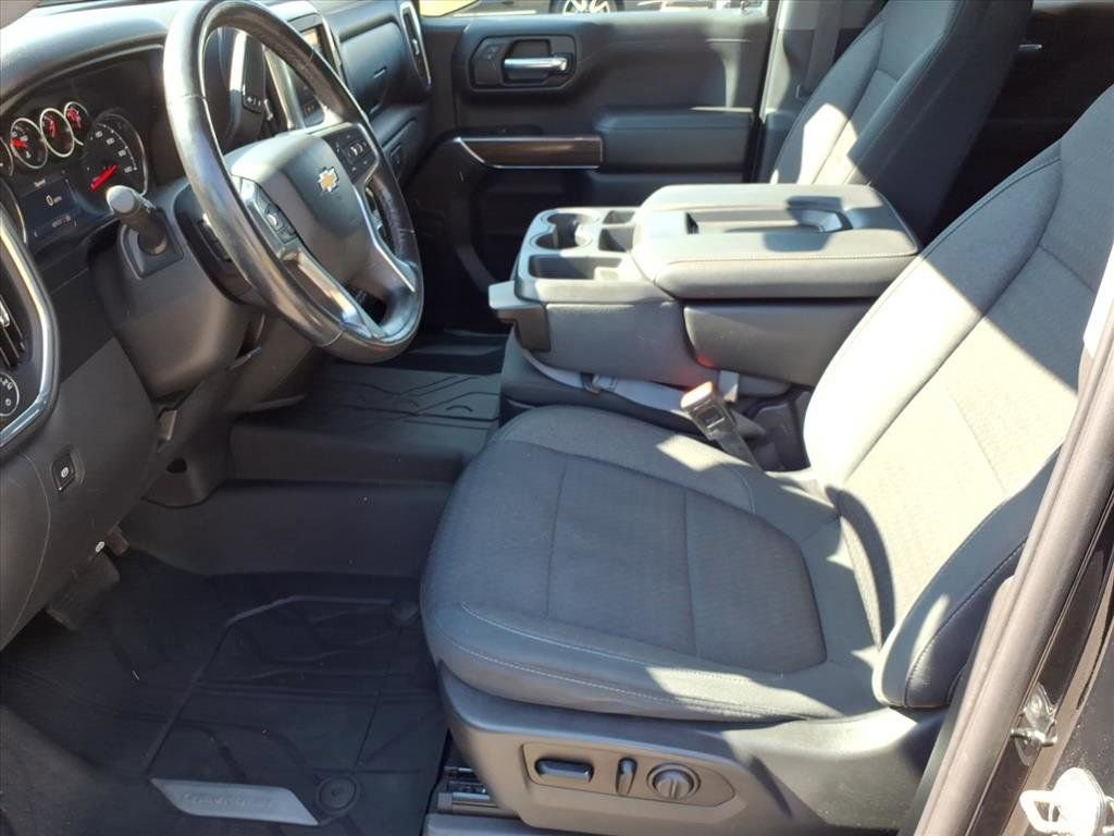 Used 2020 Chevrolet Silverado 1500 LT w/ All-Star Edition image 10