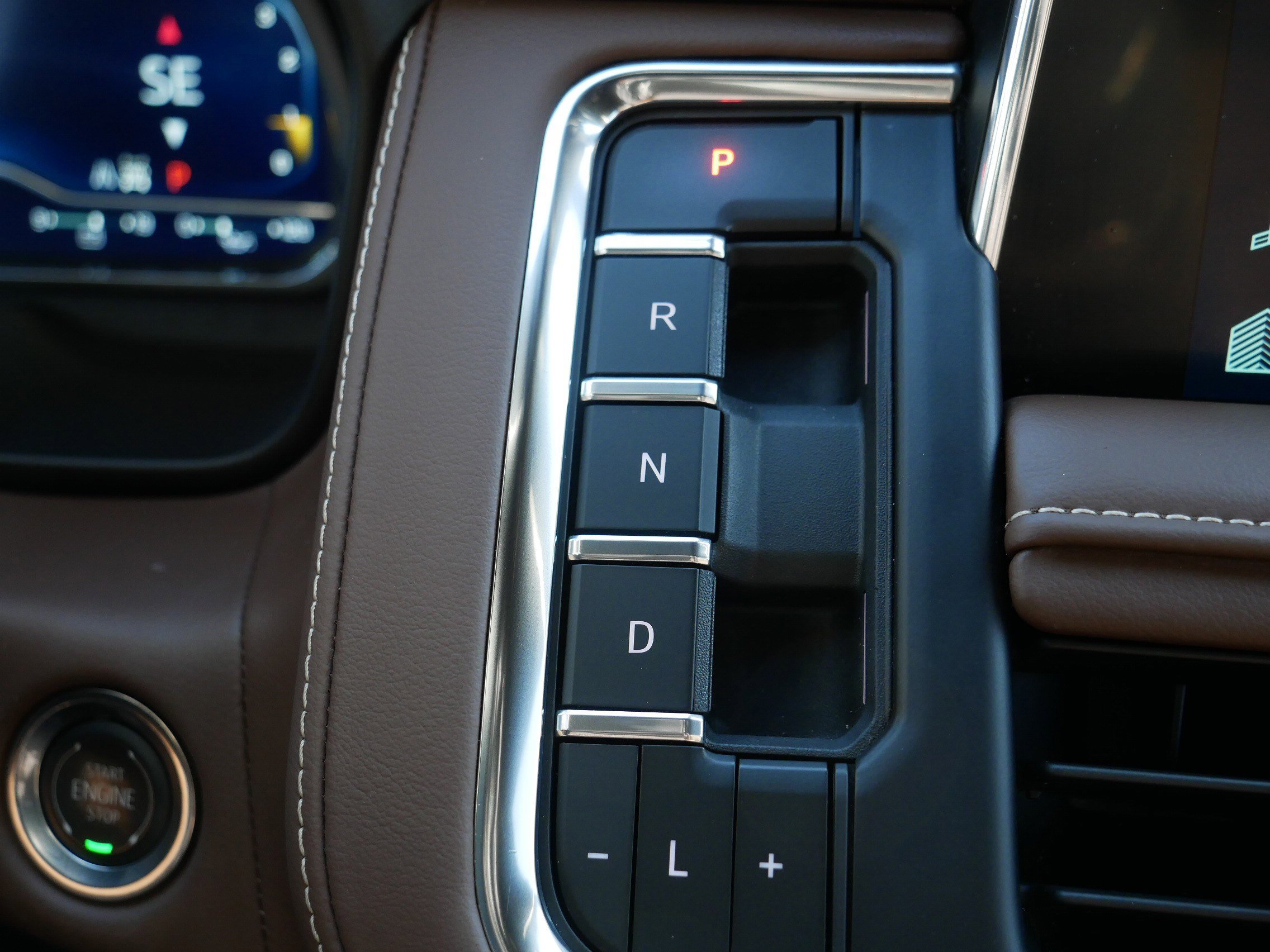 Certified 2024 Chevrolet Tahoe High Country image 24