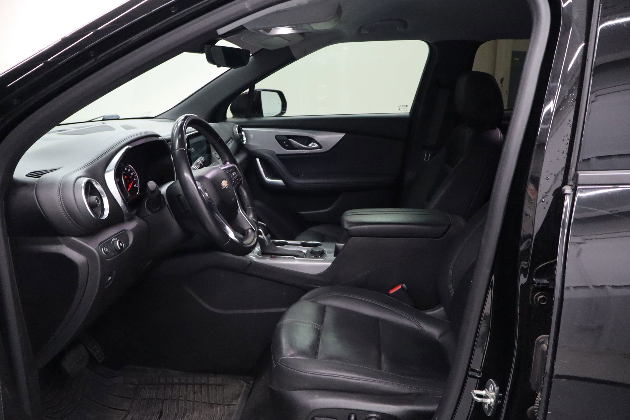 Used 2021 Chevrolet Blazer LT w/ Sound & Technology Package image 26