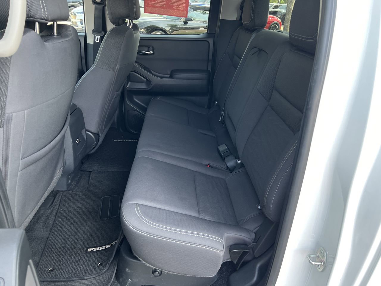 Certified 2022 Nissan Frontier SV image 26