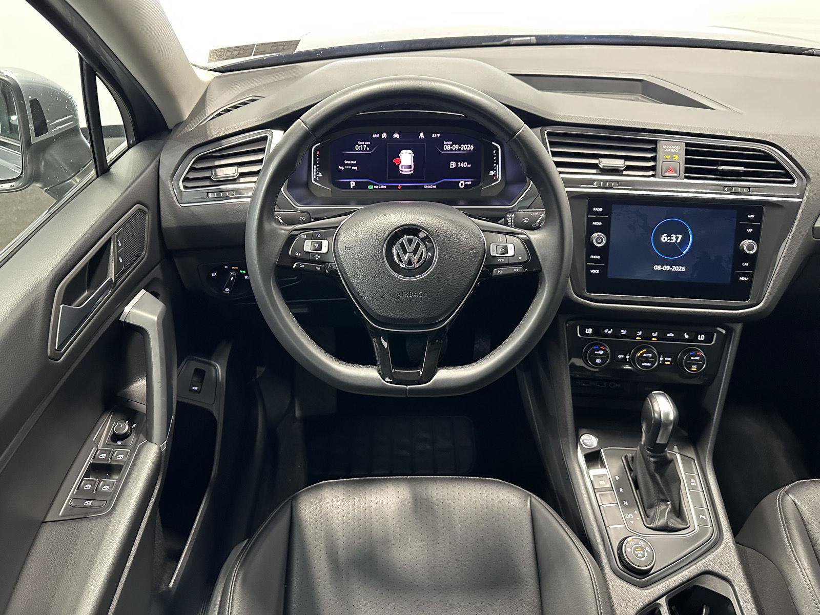 Used 2020 Volkswagen Tiguan SEL AWD/4WD image 21