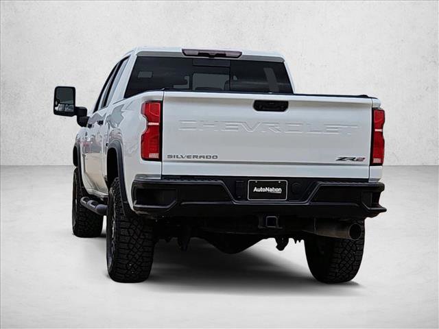 Used 2025 Chevrolet Silverado 2500 ZR2 AWD/4WD image 7