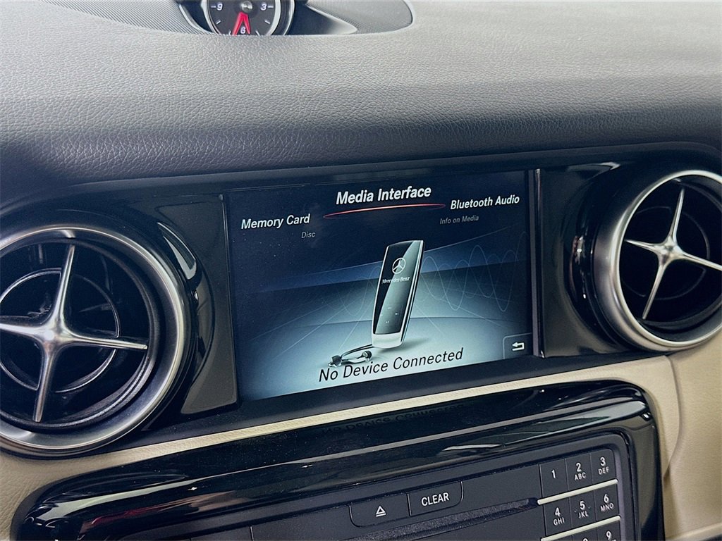 Used 2020 Mercedes-Benz SLC 300 image 23