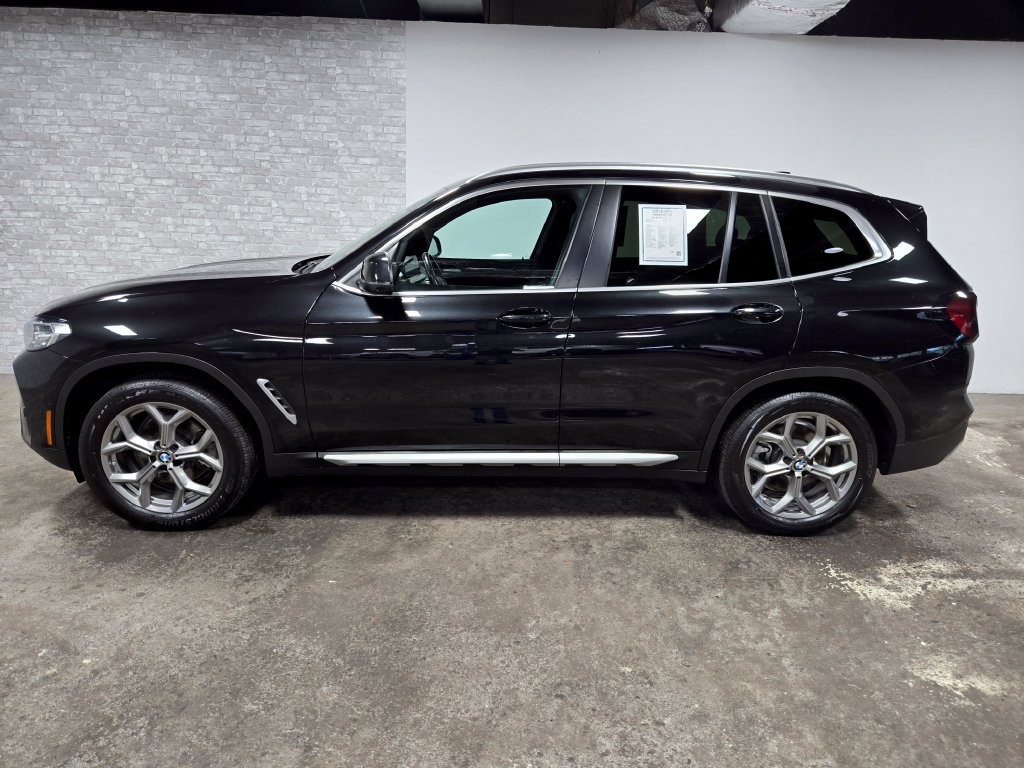 Used 2024 BMW X3 xDrive30i w/ Convenience Package AWD/4WD image 2