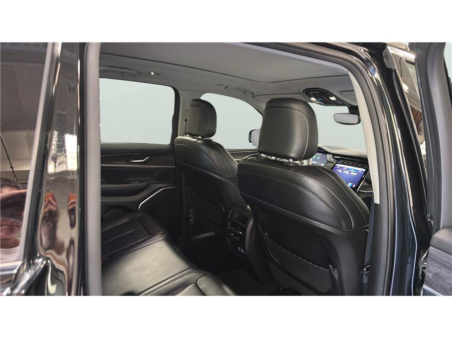 Used 2024 Jeep Grand Cherokee Limited 4xe AWD/4WD image 22