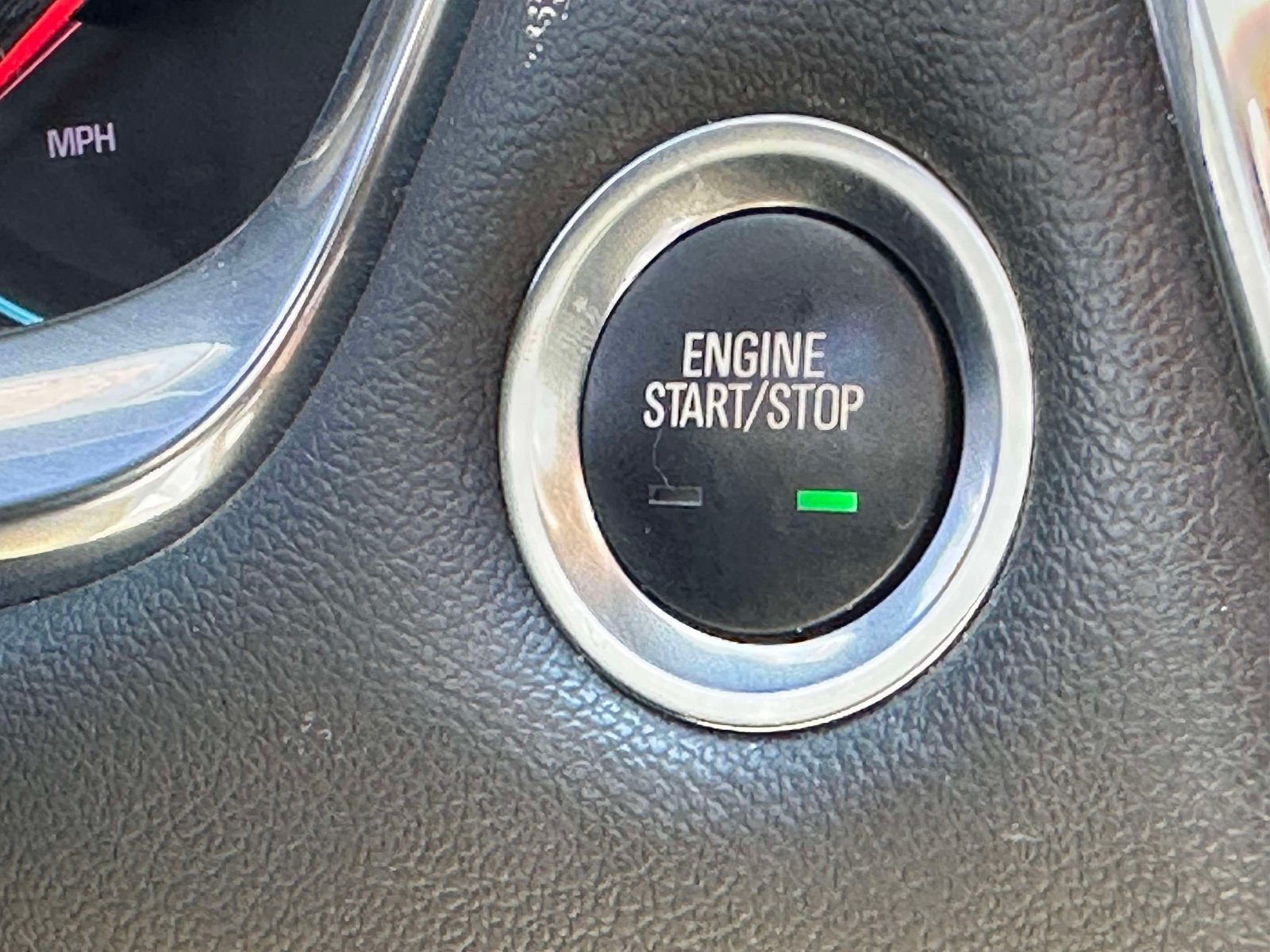 Used 2023 Chevrolet Traverse LT AWD/4WD image 26