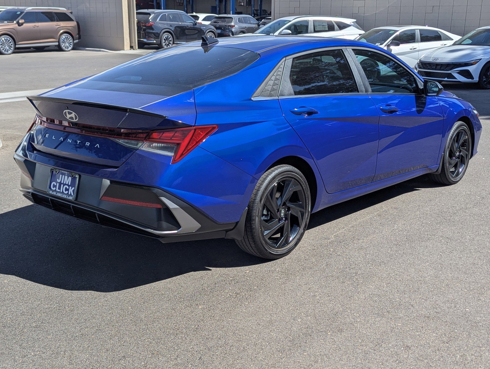 Used 2026 Hyundai Elantra SEL Sport FWD image 2