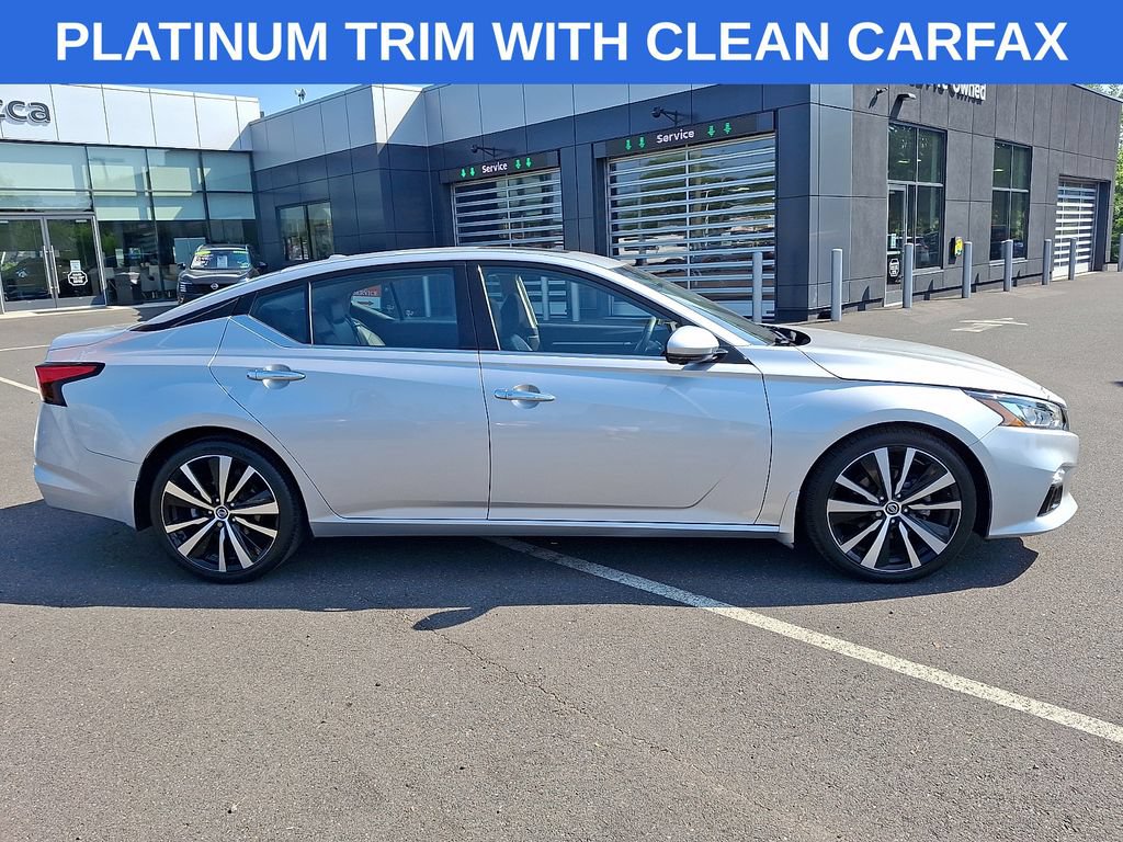 Used 2019 Nissan Altima 2.0 Platinum FWD image 7
