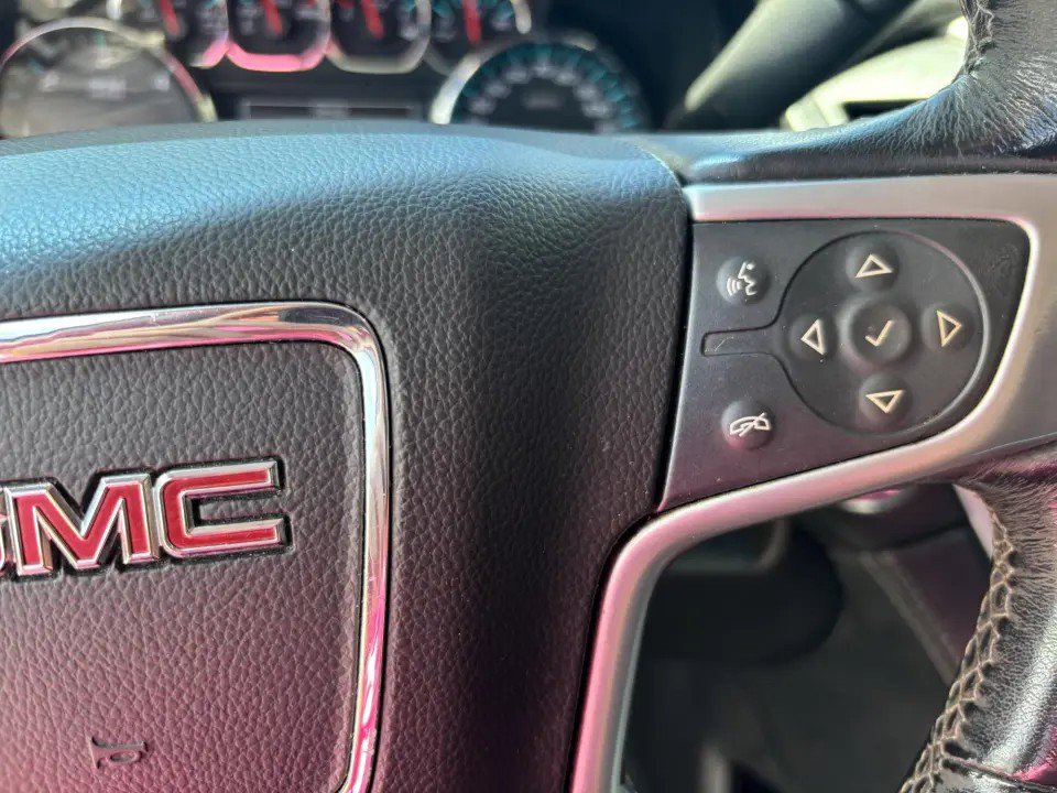 Used 2019 GMC Yukon XL SLT AWD/4WD image 30