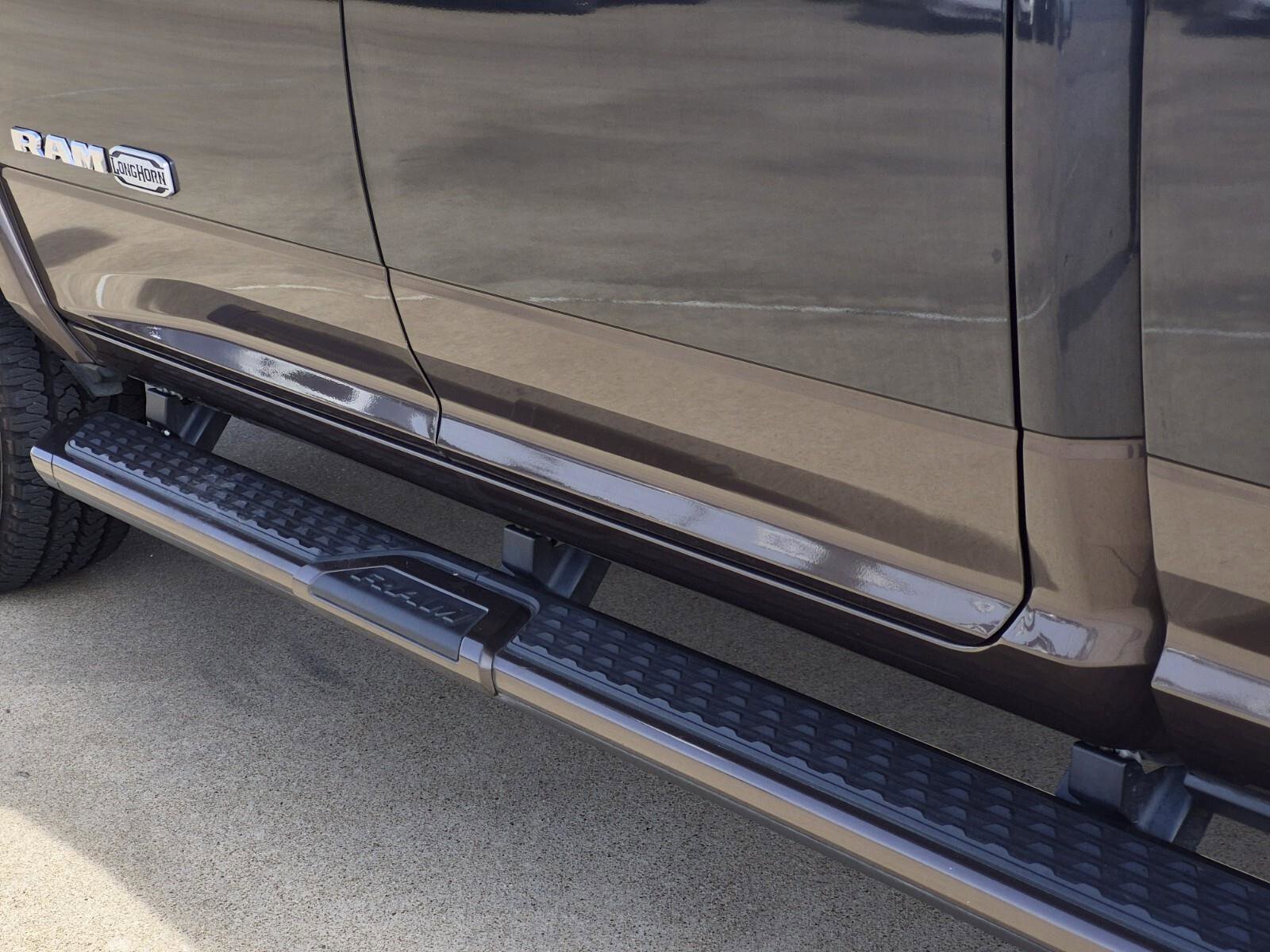 Used 2021 RAM 2500 Limited image 9