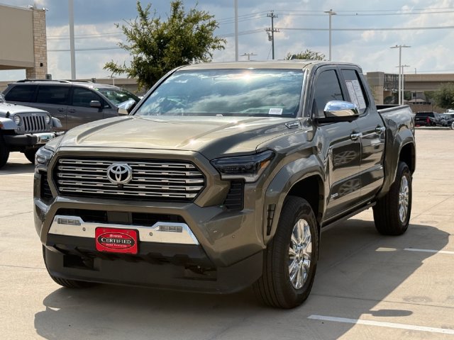 Used 2026 Toyota Tacoma Limited AWD/4WD image 7