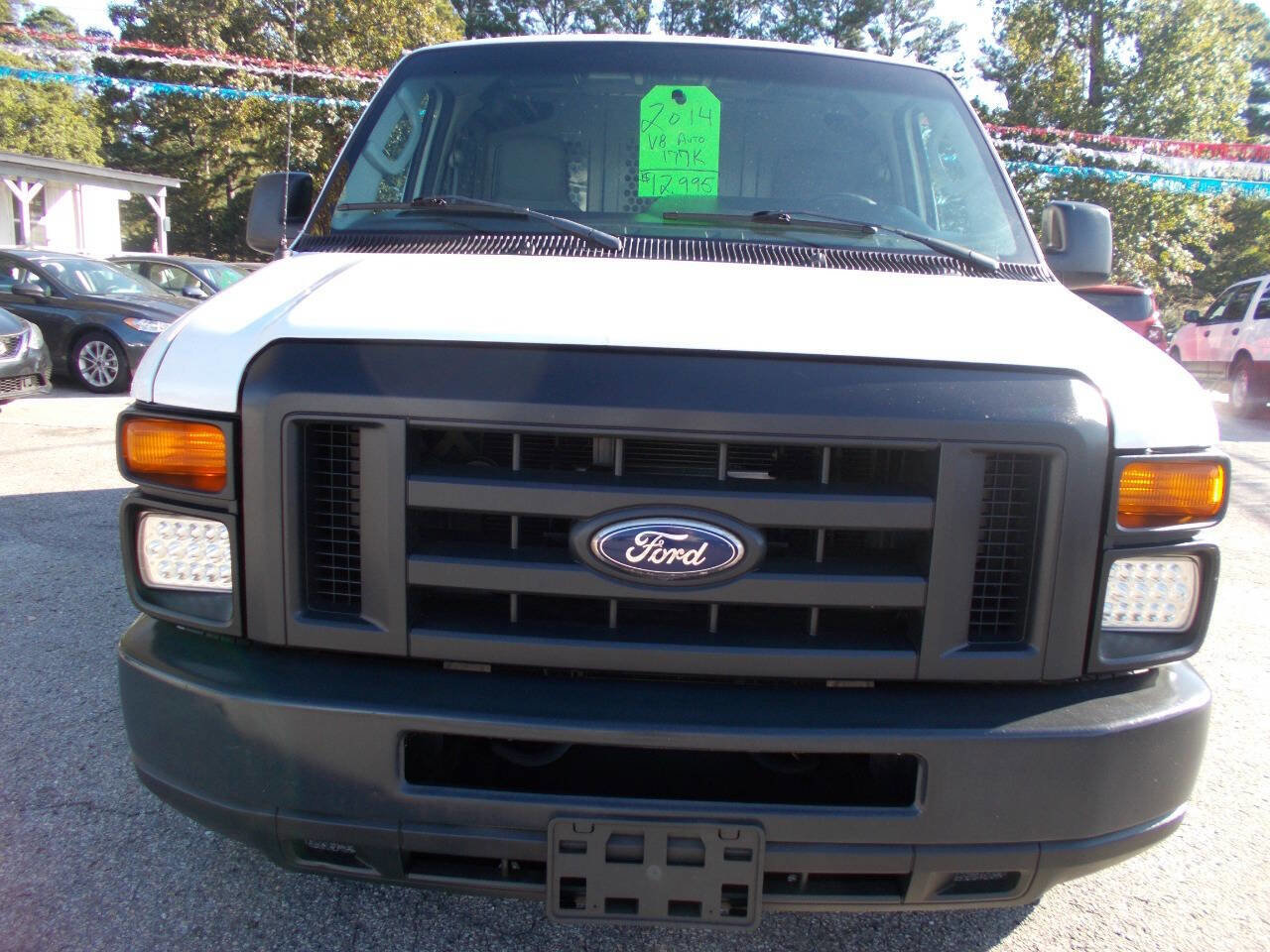 Used 2014 Ford E-250 and Econoline 250 w/ Power Group image 2