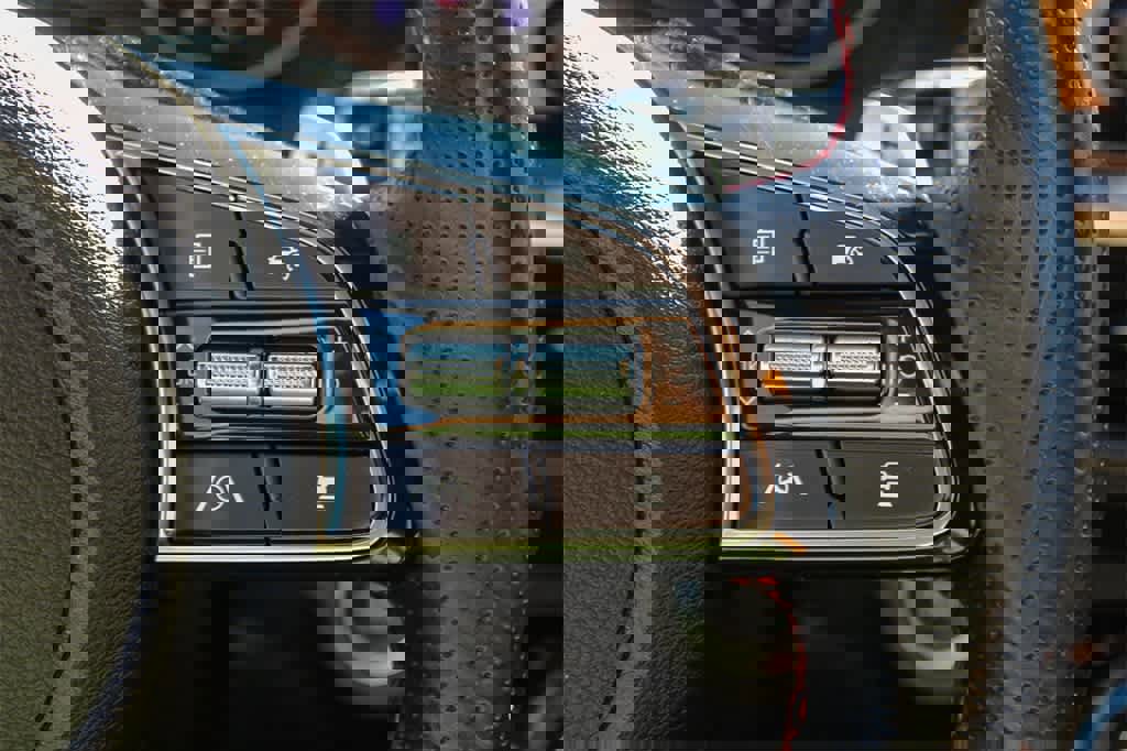 Used 2023 Kia Forte GT image 34