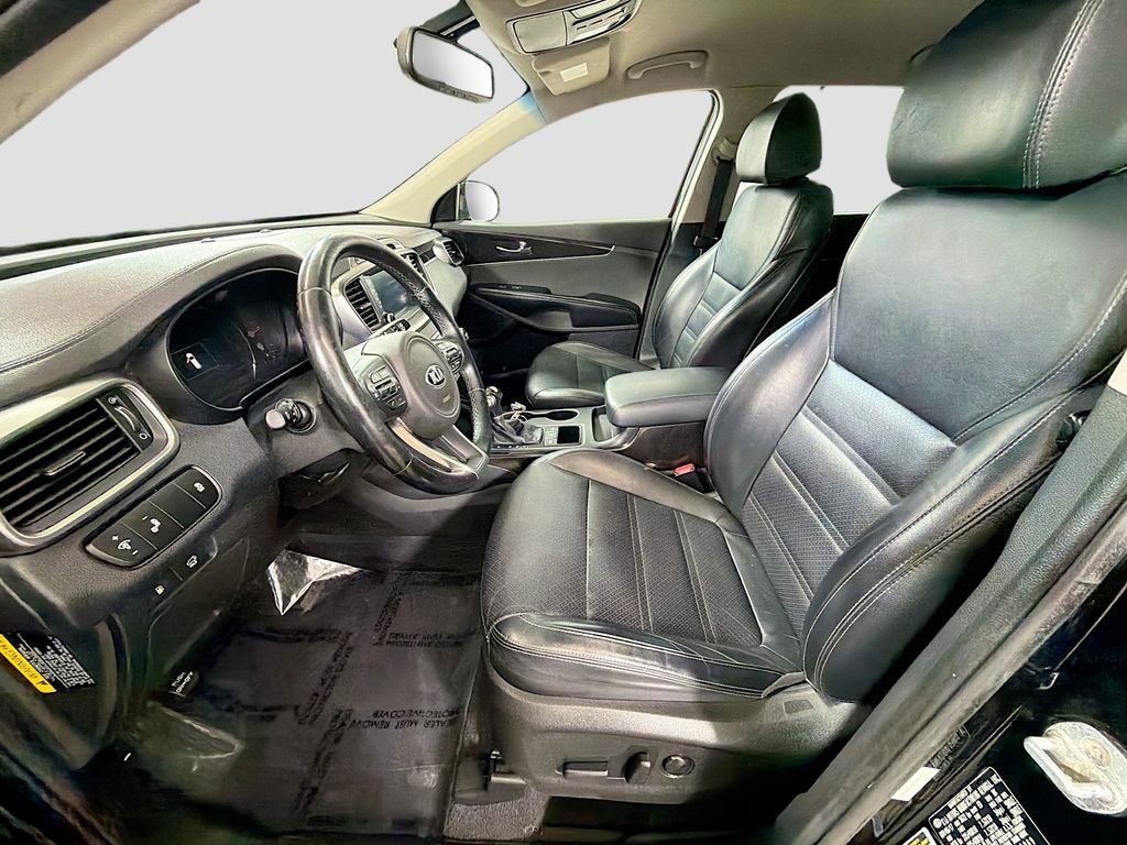 Used 2018 Kia Sorento EX image 21