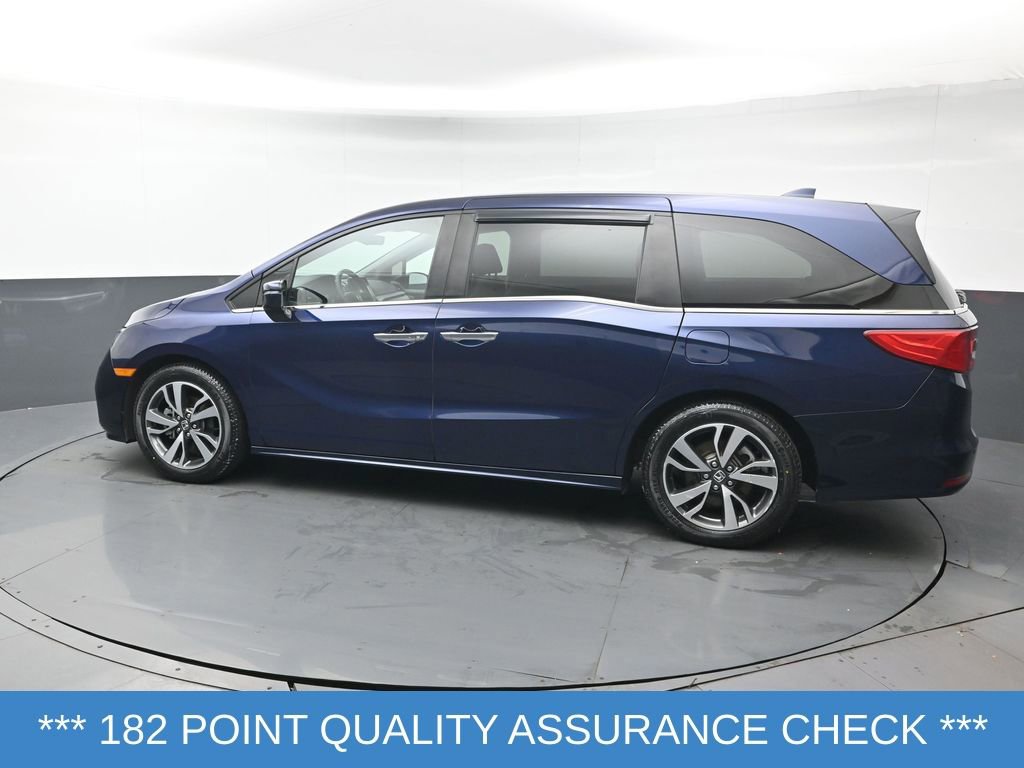 Certified 2024 Honda Odyssey Touring image 4